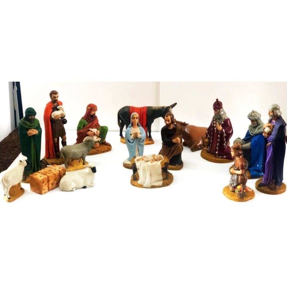 16 piece Vintage Holland Mold Hand Painted Nativity Set 1970’s - Picture 1 of 9